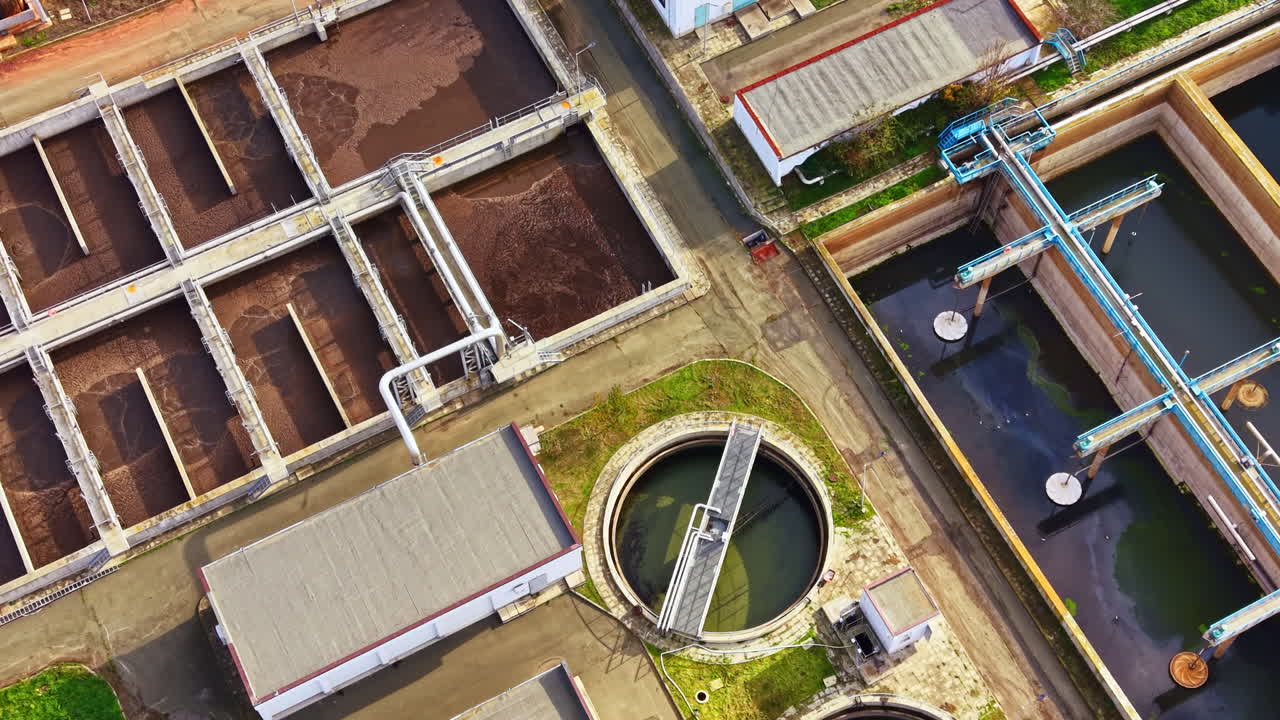 Transforming wastewater into clean water at a modern treatment facility in the heart of the city
