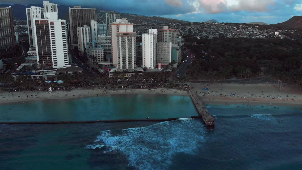 하와이 호놀룰루의 공중 드론 영상
