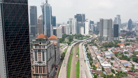 vista aérea del horizonte del centro de kuala lumper akleh