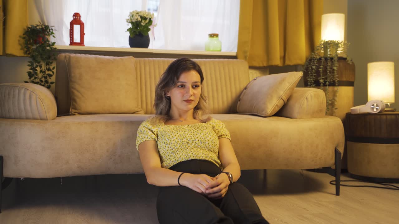 벽  ⁇ 에 앉아 있는 것은 스트레스와 긴장입니다.