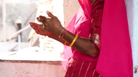 indian woman in pink sari