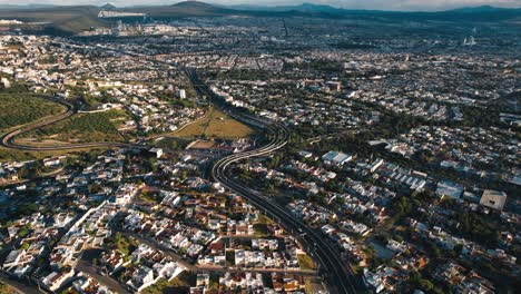 vista aérea y panorámica de la ciudad de querétaro