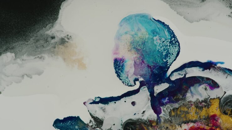 Mouvement de fluide bleu abstrait sur un fond de couleurs mélangées