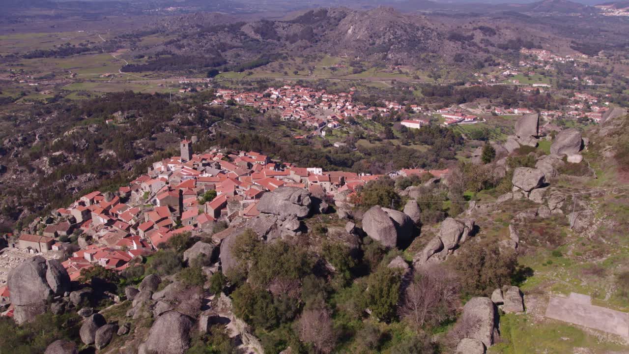 Castelo de Monsanto à luz da manhã, Portugal, Castelo Branco