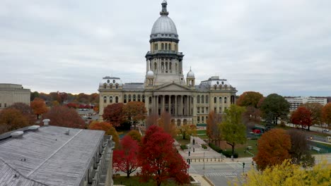 illinois state capitol in springfield with drone moving in