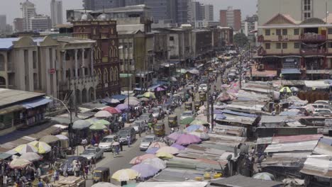 mercado callejero nigeria 01