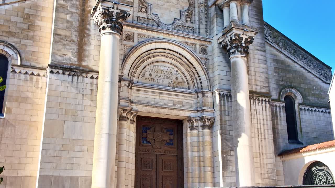 Dettagli architettonici di una chiesa storica