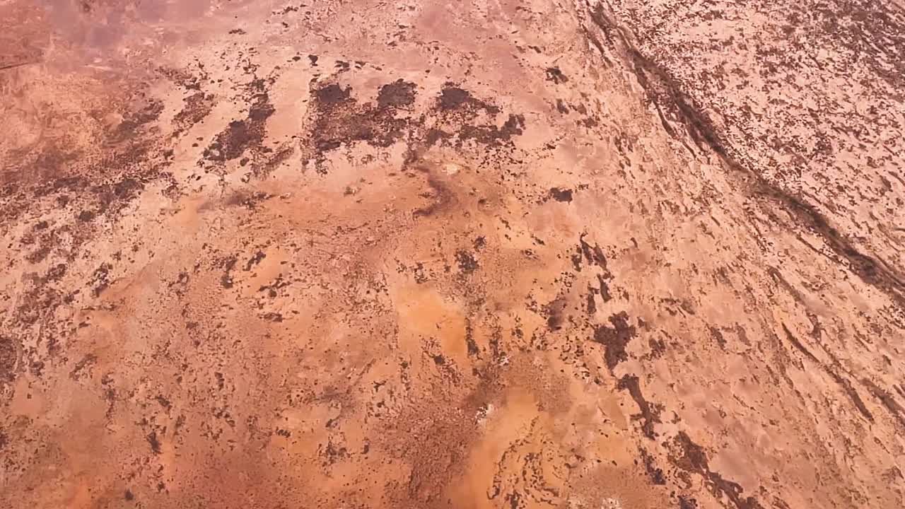 vuelo panorámico por el interior alrededor del parque nacional kati thanda-lake eyre