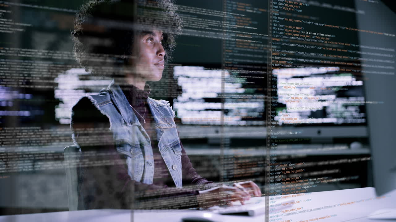 mujer, programación y codificación por la noche