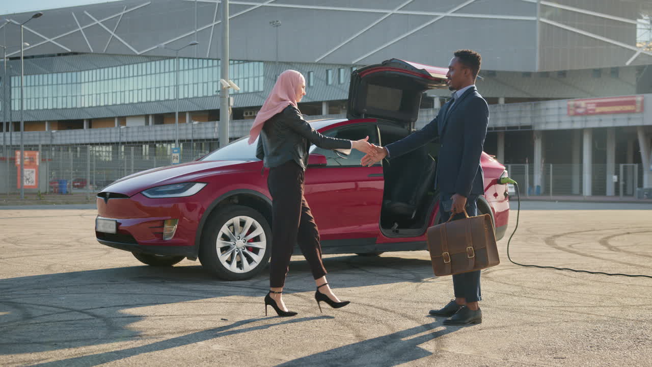 전기차 충전소 근처 사업 거래