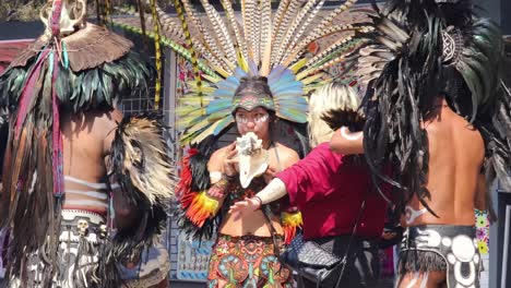 pre-hispanic show in the heart of mexico city