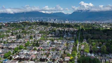 Residential-Suburb-Of-Oakridge-In-The-City-Of-Vancouver-In-British-Columbia,-Canada