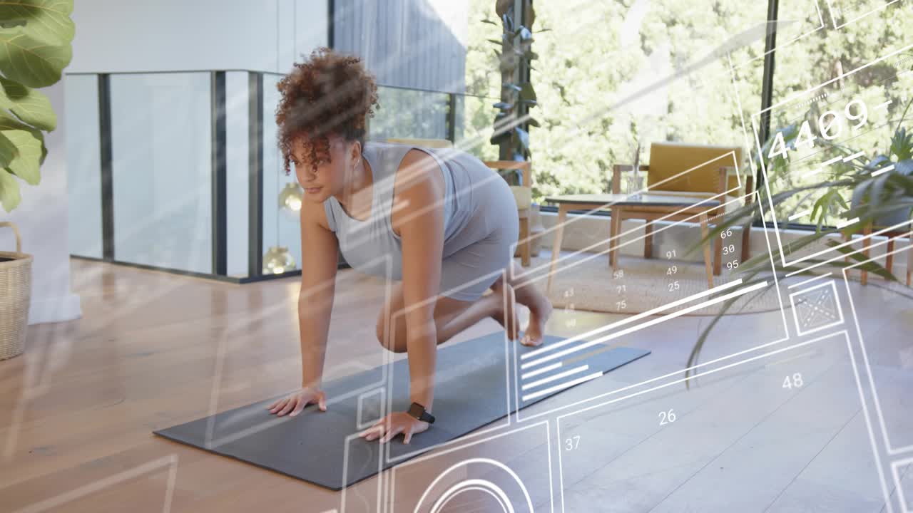 Woman starting kneeling then moving into plank, alternating knee drives, HUD showing fitness data