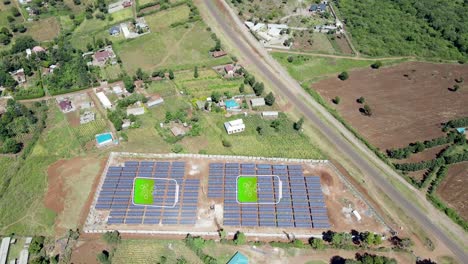 Alternative-Energie-Windmühle-Und-Solarpanel-Grüne-Energieerzeugung