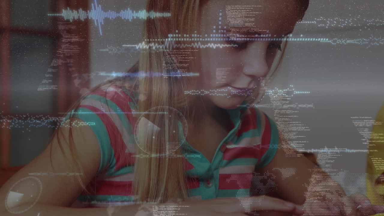 animación de escaneo de alcance y procesamiento de datos sobre una niña que usa una tableta
