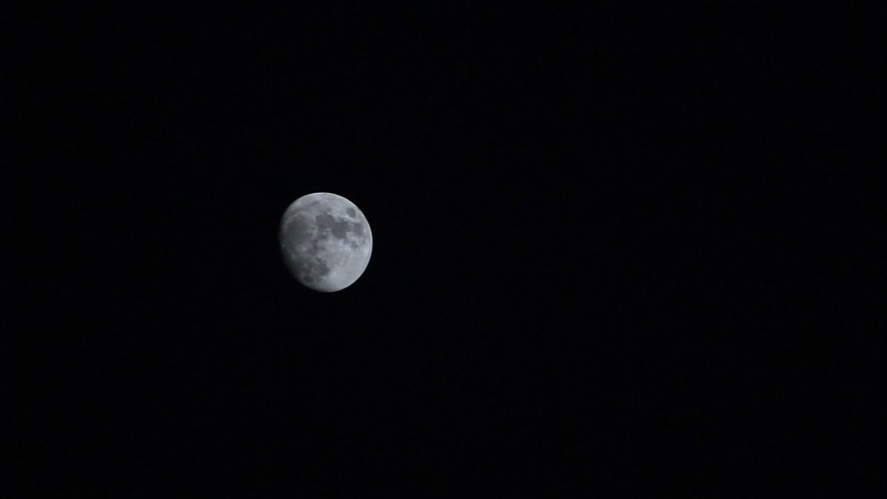 Timelapse da Lua Cheia à Noite