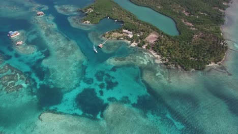la isla de tintipan vista desde arriba