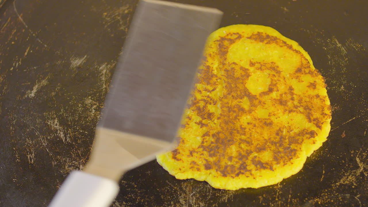 Cachapas venezuelane fatte di mais giallo.