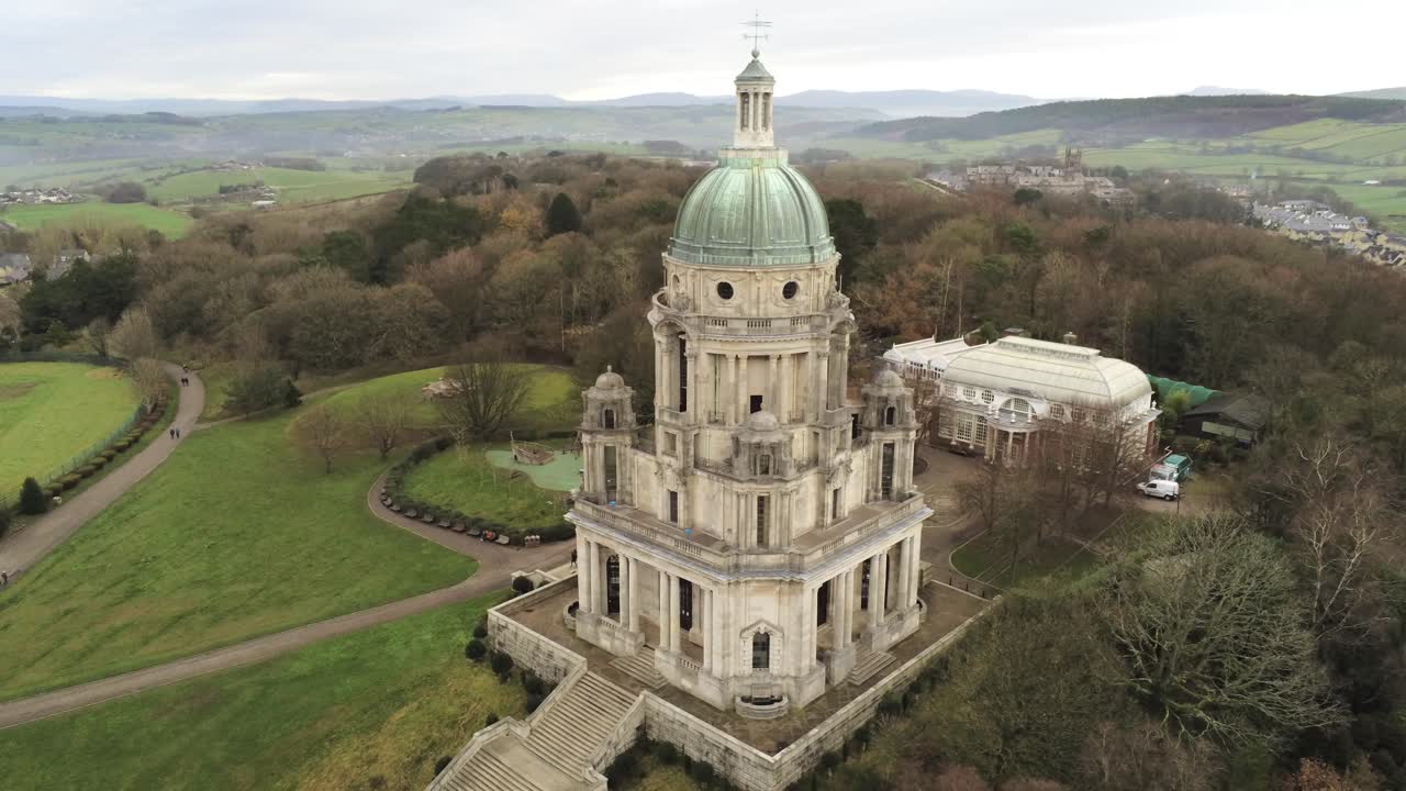 조감도 랜드 마크 역사적인 구리 돔 건물 애쉬튼 기념관 영어 시골 상승 철수