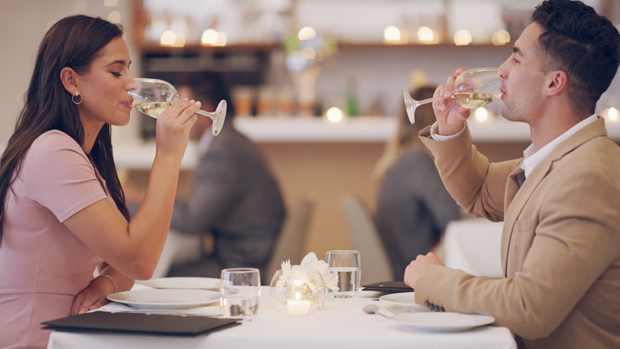 여기 와인은 정말 맛있어요.
