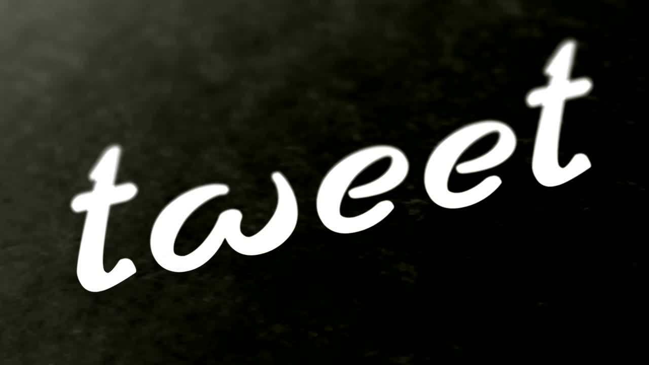 "tweet" en la página. las imágenes en bucle tienen resolución de 4k.