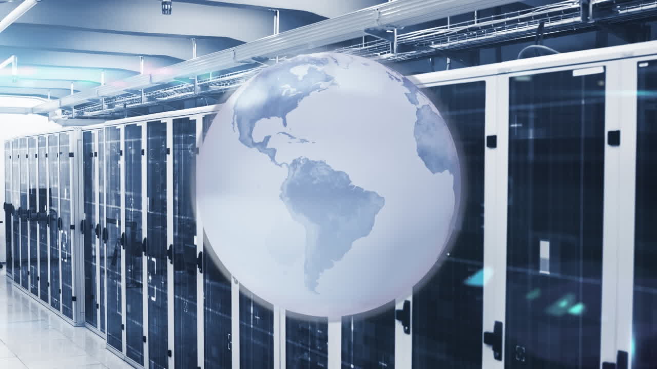 컴퓨터 서버 에 회전하는 지구와 빛의 반점의 애니메이션