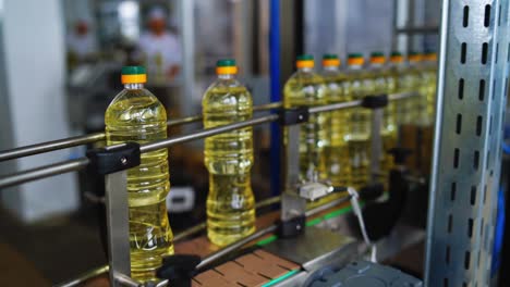 oil bottling industry. industrial production of sunflower oil
