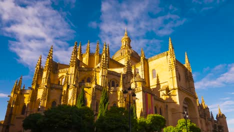 Arquitectura-De-Estilo-Mediterráneo-En-Países-De-Europa-Occidental-Como-España-Y-Portugal.