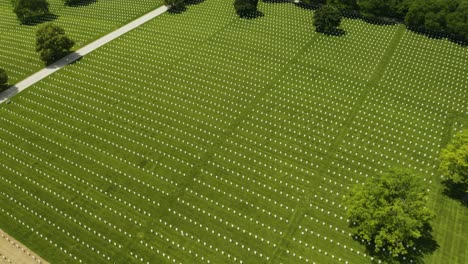 aerial flight over military cemetary in milwaukee, wisconsin [4k