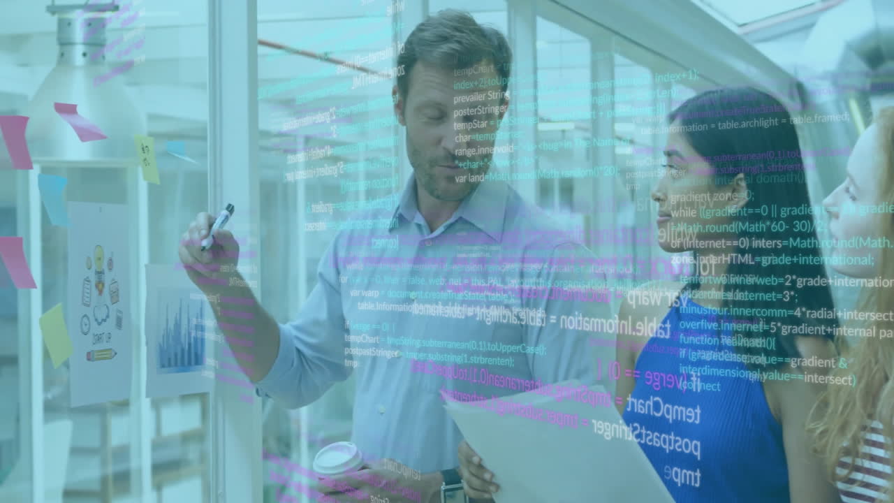 animación del procesamiento de datos sobre diversos colegas que discuten el trabajo en la oficina