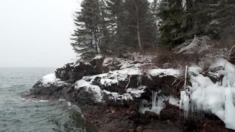 Suave-Nevada-En-El-Lago-Superior