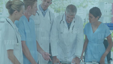 animación del procesamiento de datos financieros sobre los médicos.