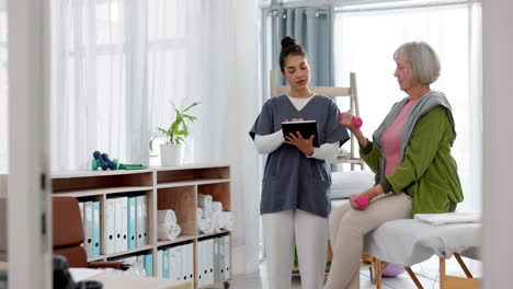 senior woman, physiotherapy