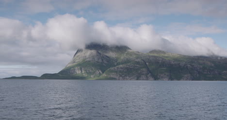 Fjord-Vom-Boot-4k-03