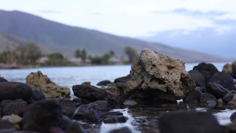 Visual-Of-Rising-And-Dropping-Tides-In-Olowalu,-Maui