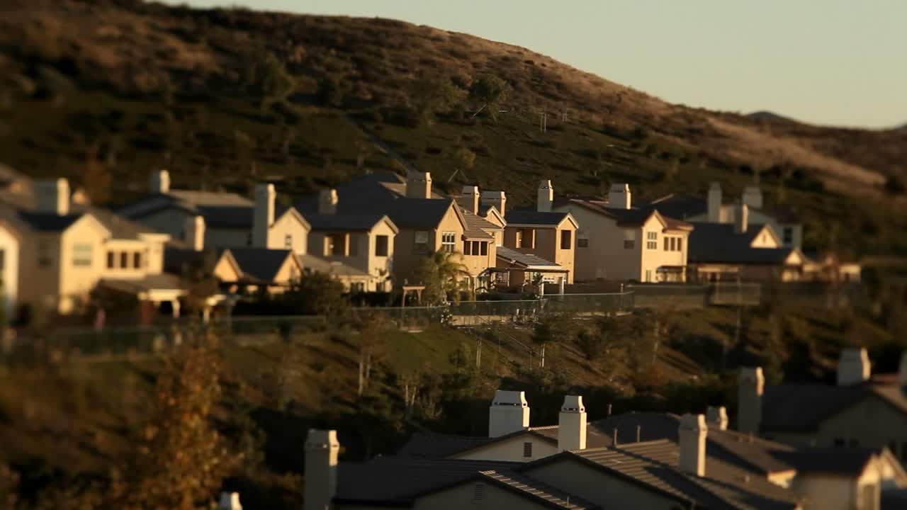 고급 도시 동네의 샷 1