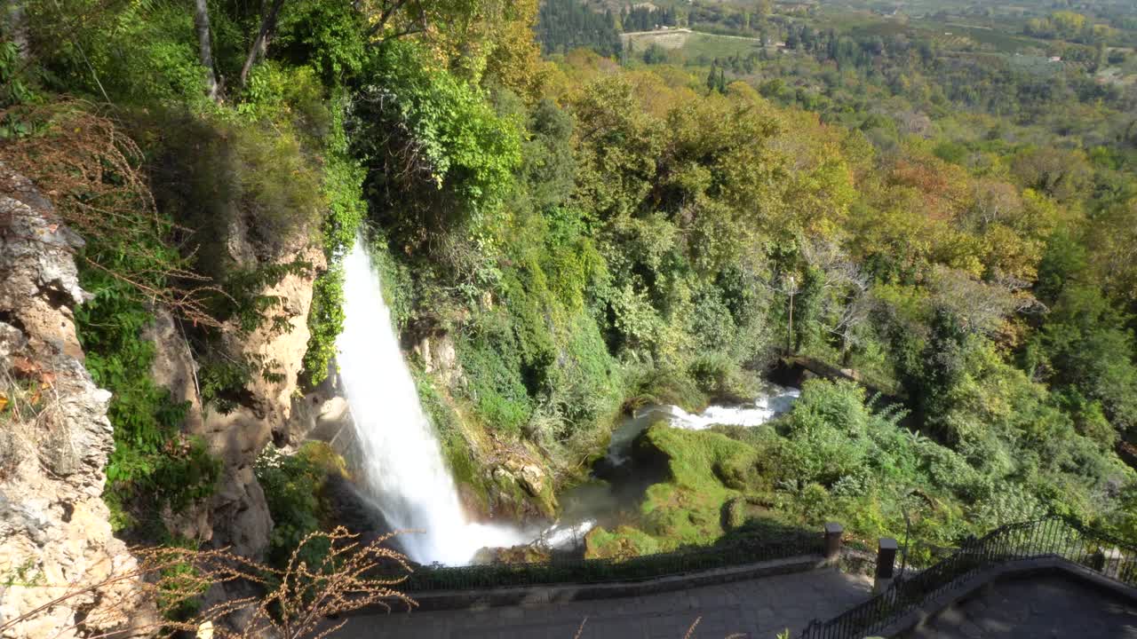 cascadas de edessa grecia, filmación manual en tiempo real 4k