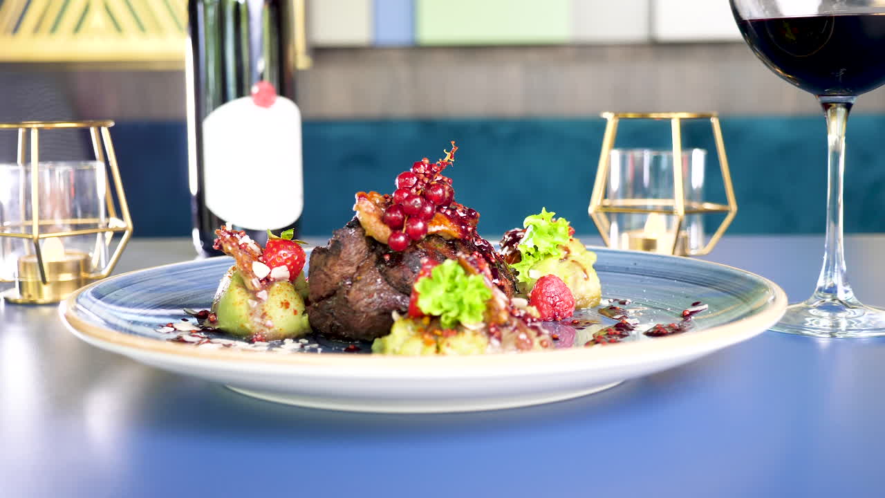 Exquisite Steak and Wine Fine Dining Experience