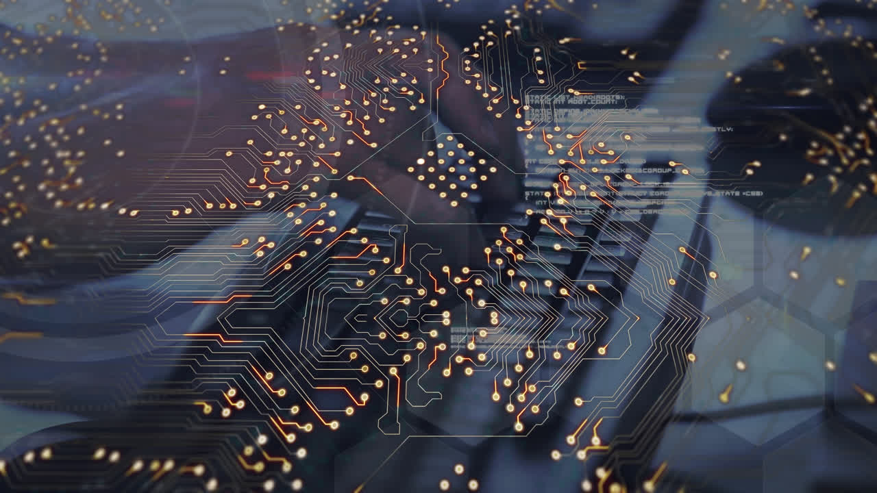 animación del enchufe del procesador sobre la persona que utiliza el teclado