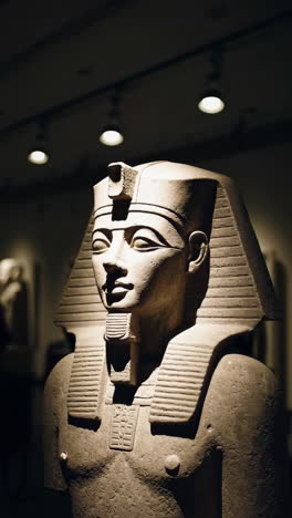 ancient egyptian pharaoh statue