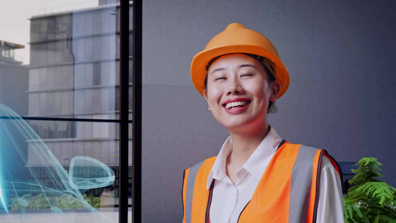 현대적인 사무실에서 미소 짓는 여성 엔지니어