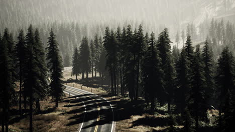 Mountain-Pass-with-windy-roads