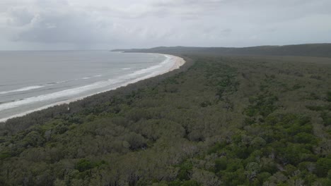 Rich-Plantation-And-Tranquil-Waters-Of-North-Stradbroke-Island-In-Queensland,-Australia