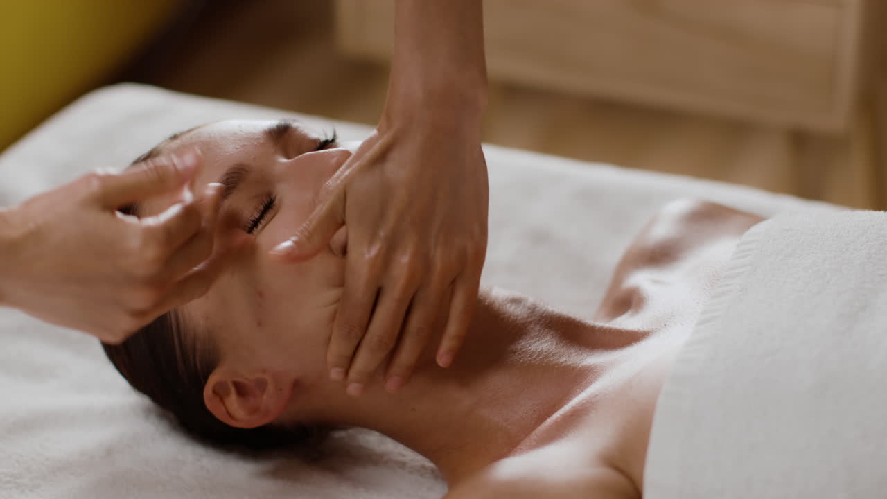 tratamiento de masaje facial