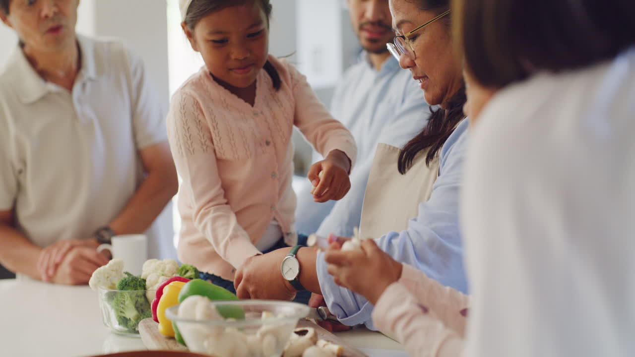 다세대 가족 유대