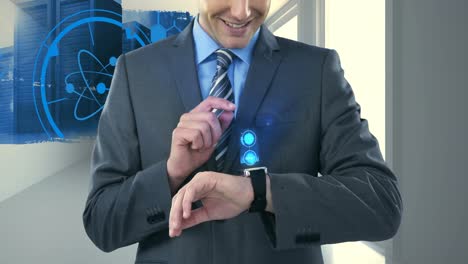 hombre de negocios usando un reloj inteligente