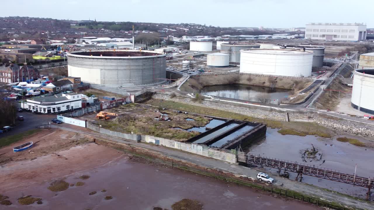 tranmere shell oil terminal industrial petrolero distribución de suministro estación costera pan antena derecha