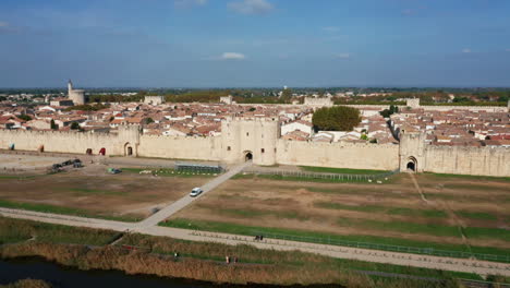 Aigues-Mortes-Desde-El-Cielo-En-Camargue-Francia