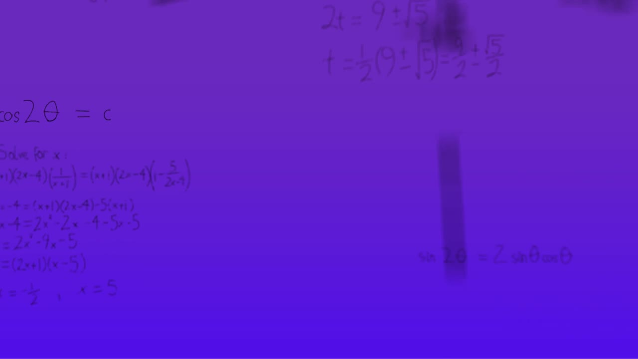 animación de fórmulas matemáticas escritas a mano sobre un fondo púrpura