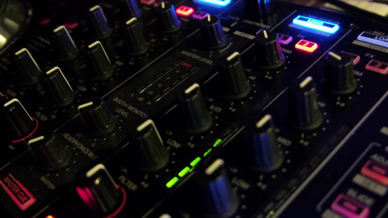 ecualizador de música en cámara lenta